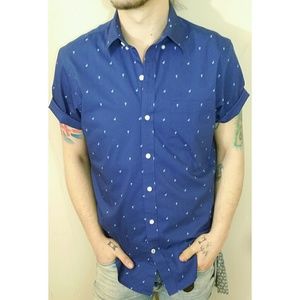 Izod collared short sleeve button up